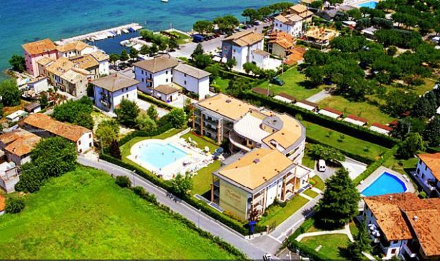 Nettuno Residence Hotel Peschiera del Garda Exterior foto