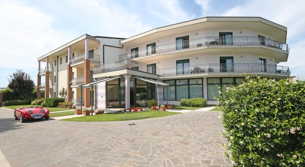 Nettuno Residence Hotel Peschiera del Garda Exterior foto