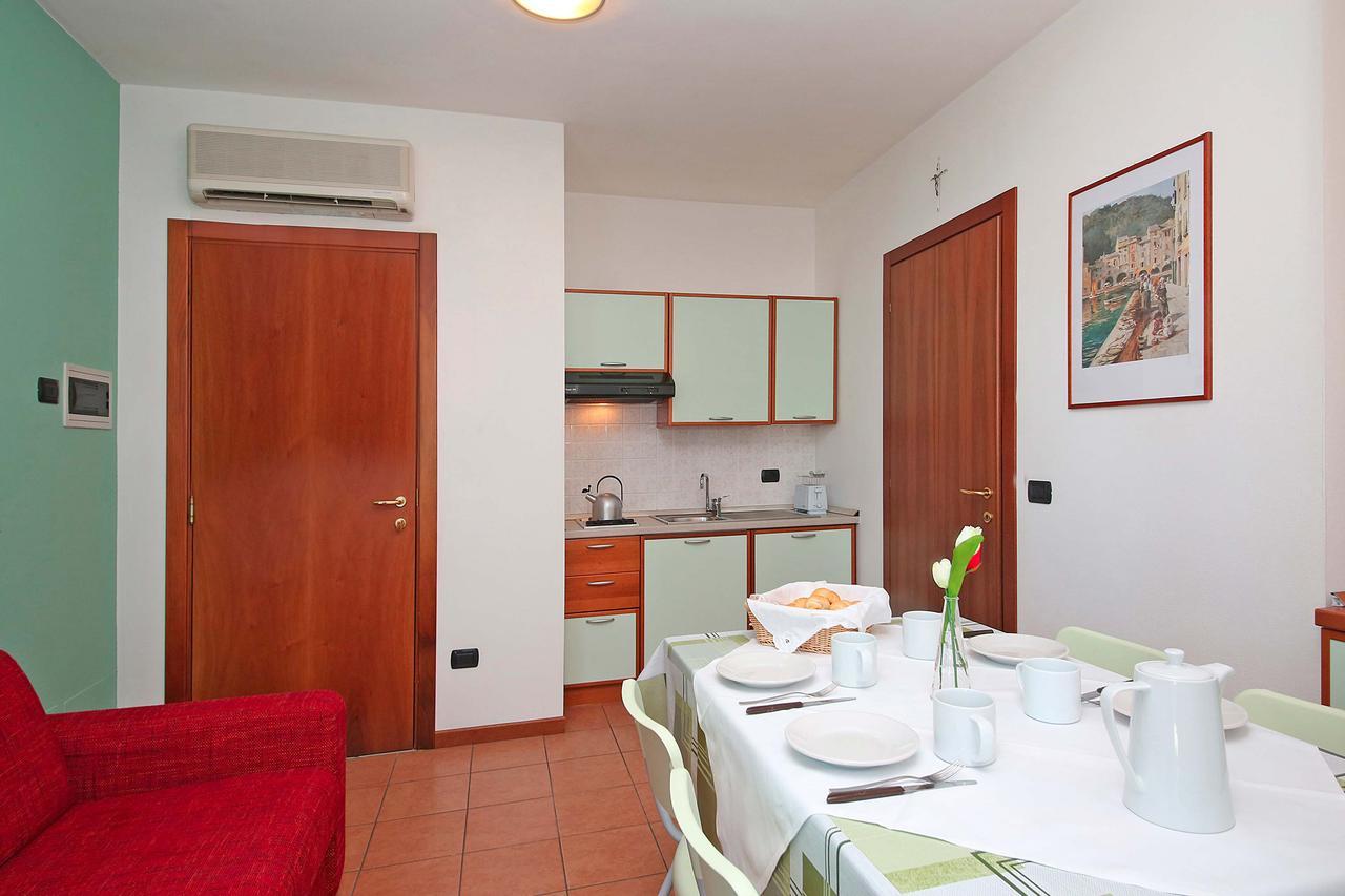 Nettuno Residence Hotel Peschiera del Garda Exterior foto